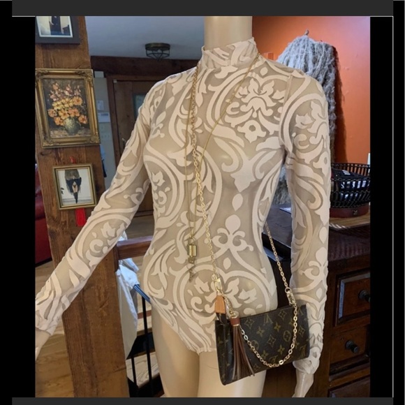 Louis Vuitton Handbags - ✳️ 🥰AUTH LV POUCH GM FAB SUPER ATTRACTIVE 🥰✳️